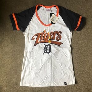 Detroit tigers tshirt